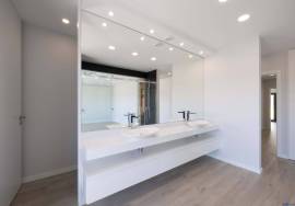 4 Bedroom Duplex Apartment