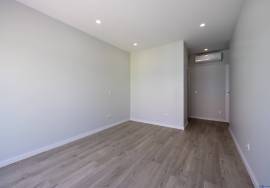 4 Bedroom Duplex Apartment