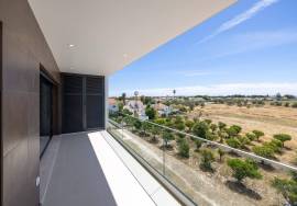 4 Bedroom Duplex Apartment