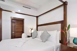 The Delphinium Suite - Luxury ocean front 2 bed 2.