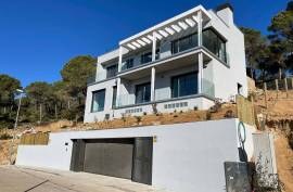 Astonishing newly constructed home with sea views in Lloret de Mar - Costa Brava