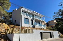 Astonishing newly constructed home with sea views in Lloret de Mar - Costa Brava
