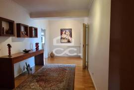Luxury villa with pool and stunning views minutes from the center of Chaves