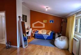 Luxury villa with pool and stunning views minutes from the center of Chaves