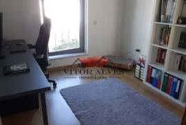 3 bedroom apartment with garage and storage room 3 bedroom apartment with garage and storage room