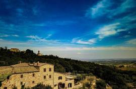Luxury Olive Mill Relais La Chiusa For Sale in Montefollonico Tuscany