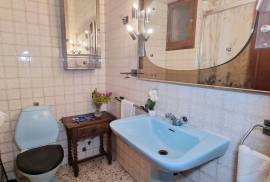APARTMENT BUILDING WITH PREMISES IN SA POBLA, MALLORCA