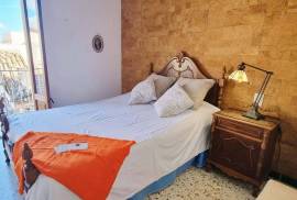 APARTMENT BUILDING WITH PREMISES IN SA POBLA, MALLORCA
