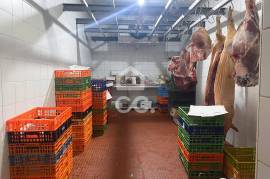 Fully equipped butcher for Trespasse in Paranhos – Porto