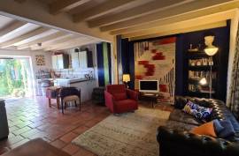 Superb country park with cottage, gite & pool