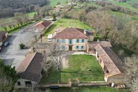 Super Toulousain Manor in hilltop hamlet, 40 mins Toulouse Airport