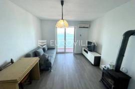 Senj, two-room apartment 43 m2 with sea view