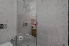 NEW apartment with balcony and 2 parking spaces near the beach