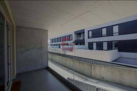 NEW apartment with balcony and 2 parking spaces near the beach