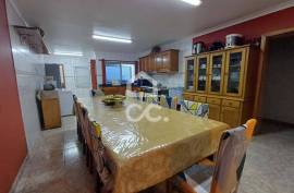 House 3 Bedrooms - Fontinhas