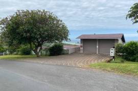 Stunning 3 Bedroom House & Cottage For Sale in Scottburgh South
