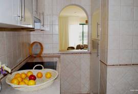 2 Bedroom Apartment (Duplex) 2 Bedroom Apartment (Duplex)