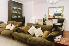 4 bedroom terraced house in Aver-o-mar