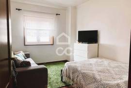 4 bedroom terraced house in Aver-o-mar