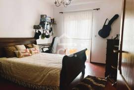 4 bedroom terraced house in Aver-o-mar