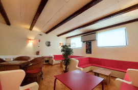 Bar with 2 bathrooms, 2 storage rooms, and a terrace - Bemposta, Portimão, Portugal