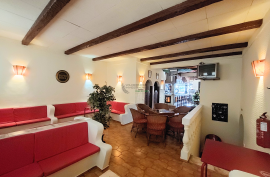 Bar with 2 bathrooms, 2 storage rooms, and a terrace - Bemposta, Portimão, Portugal