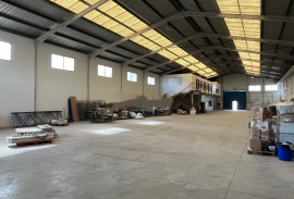 Industrial warehouse for sale in Alicante