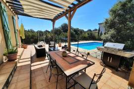 Detached Villa With 4 Bedrooms On A 1140 M2 Plot With Open Views And Pool, In A Quiet Location.