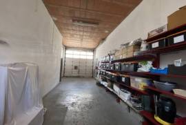 Town House With Large Garage