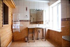 Detached house for sale in Riga district, 332.00m2