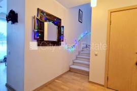 Detached house for sale in Riga district, 192.00m2