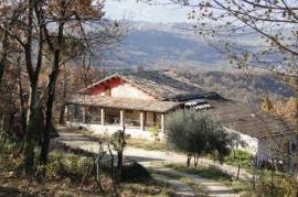 Casale Abruzzo, Lettomanoppello, Abruzzo