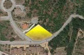 PN1740 - Building land of 1,625 sqm with 800 mc