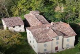 Parrocchia Bulbana - Independent Colonic House with two agricultural buildings
