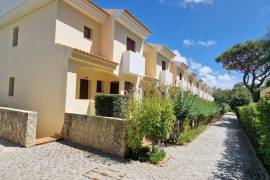 2+1 bedroom villa in private condominium in Vila Sol