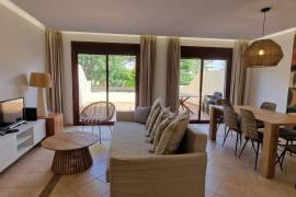 2+1 bedroom villa in private condominium in Vila Sol