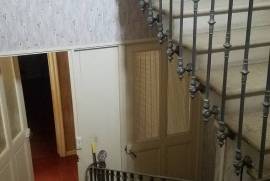 Large Winegrower Home With Garage, Courtyard And Terrace