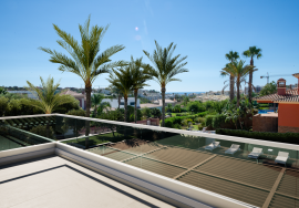 Luxurious 4 Bedroom Villa Located at Porto de Mós Under Renovation