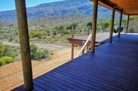 Luxurious 3 Bedroom Retreat in Touwsberg Private Game and Nature Reserve South