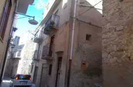 sh 781 town house, Caccamo, Sicily