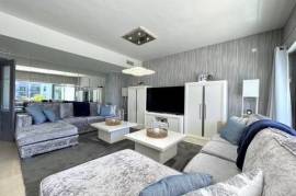 Luxury Duplex Penthouse Apartment – Isla Pez Barbero Featured