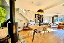 Contemporary Detached House