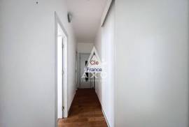 Duplex Apartment in Great Location