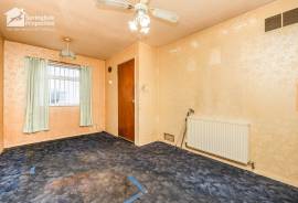 2 bedroom, Semi-detached house for sale