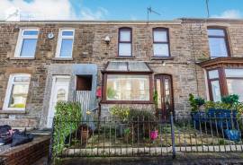 3 bedroom, Terraced House for sale