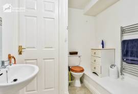 2 bedroom, Town house for sale
