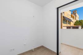 2 Bedrooms - Penthouse - Alicante - For Sale - N8205