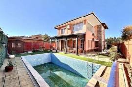 Luxury House with Yard, Pool & Garage in Gyulovtsa, 16 km to Sunny Beach