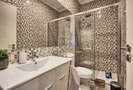 Charming duplex, 200m2, 5 bedrooms, Anjos, Arroios Charming duplex, 200m2, 5 bedrooms, Anjos, Arroios