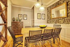 Charming duplex, 200m2, 5 bedrooms, Anjos, Arroios Charming duplex, 200m2, 5 bedrooms, Anjos, Arroios